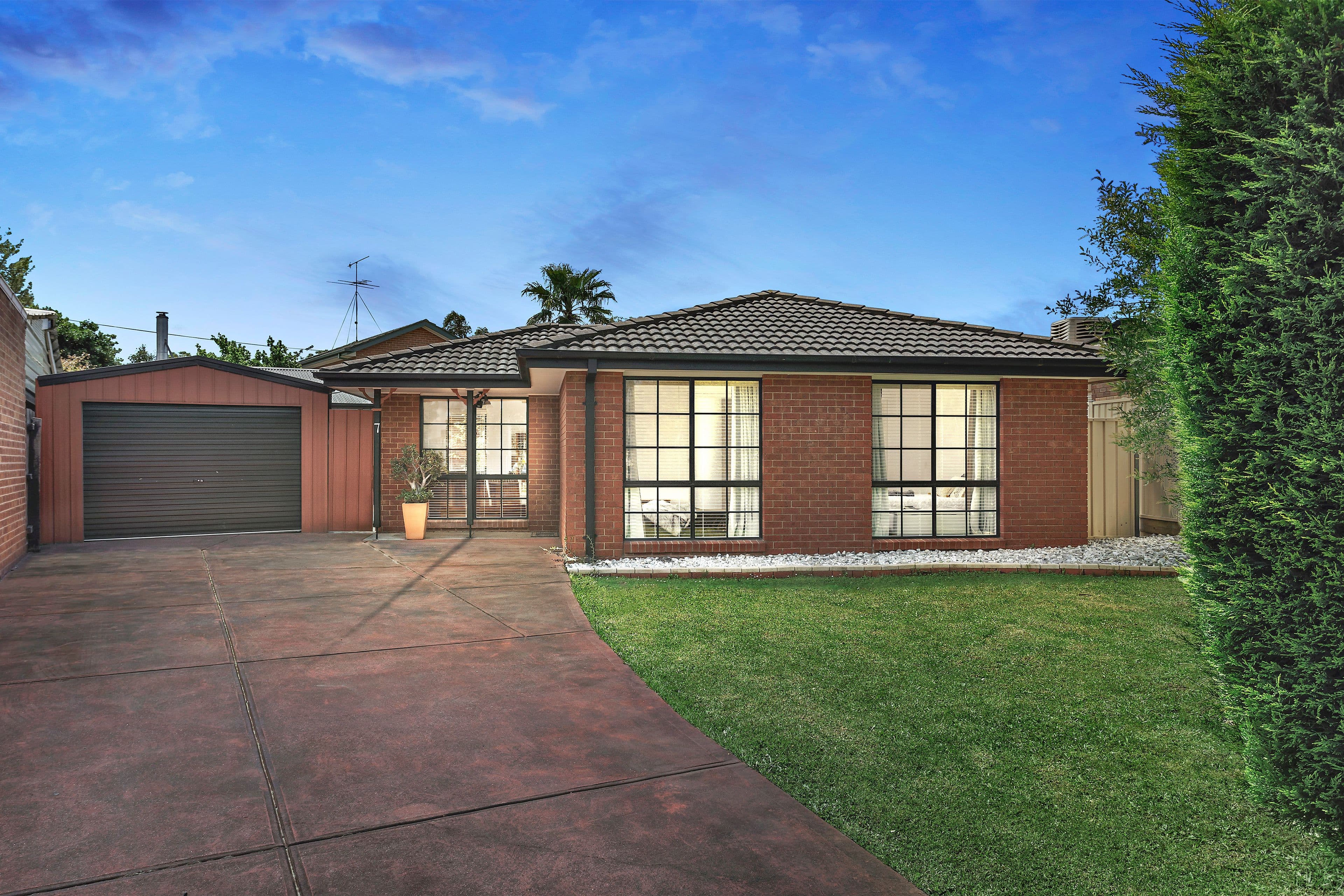 7 Jeffrey Court, Epping VIC 3076, Epping - Image 1