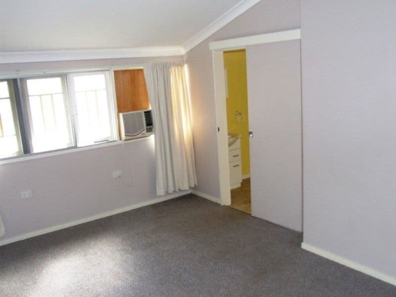 15a Main Street, PARK AVENUE QLD 4701, Park Avenue - Thumbnail 7