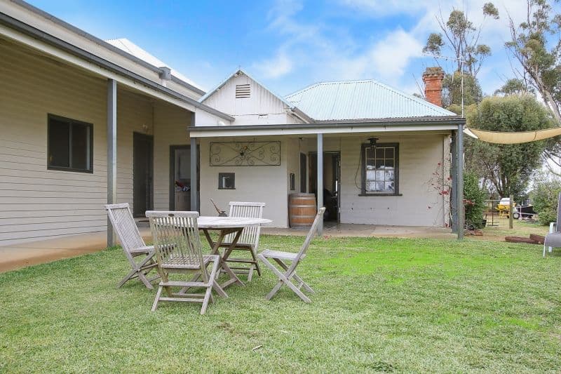 1299 Keenans Road, Yarrawonga VIC 3730, Yarrawonga - Thumbnail 6