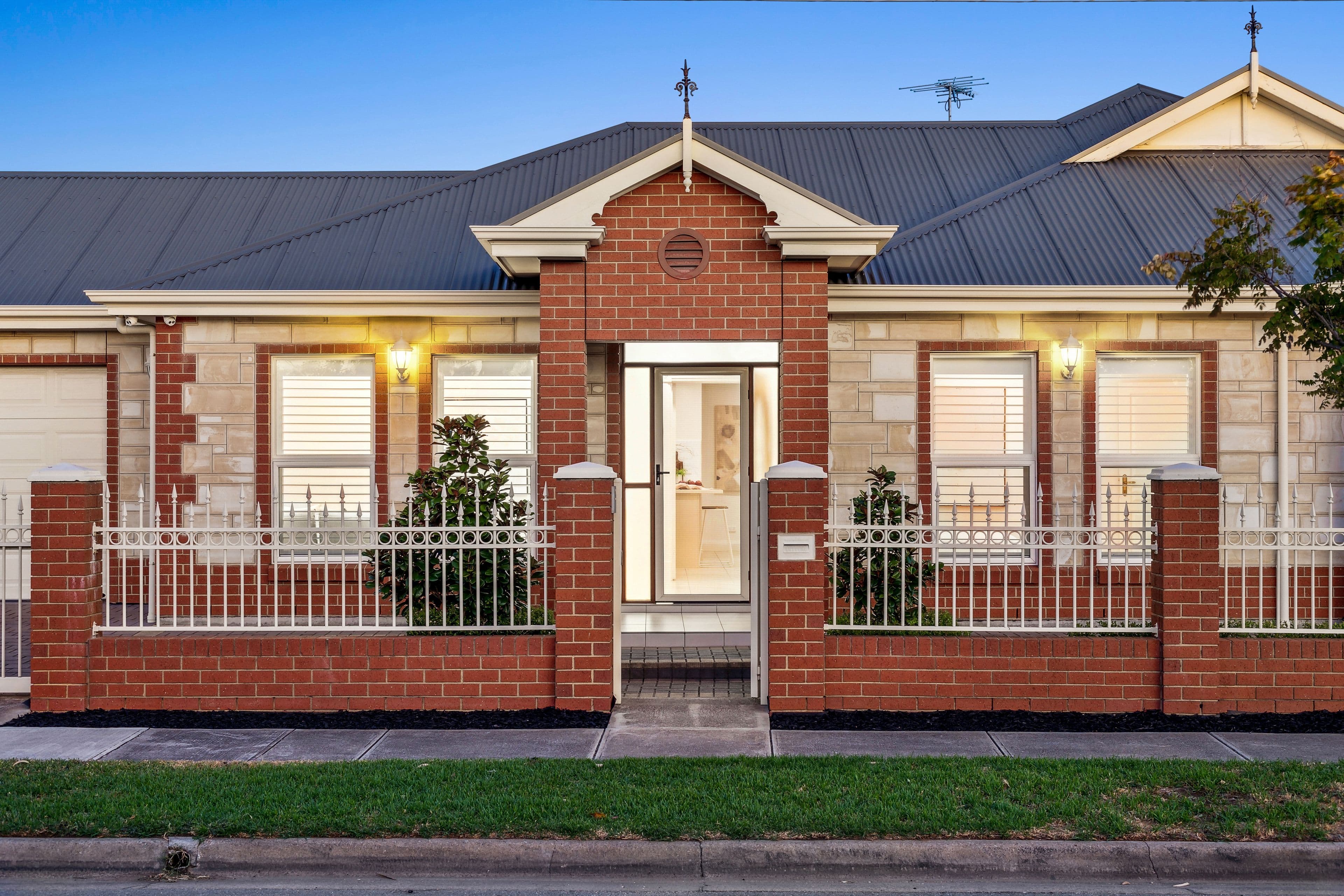 35 Selkirk Avenue, Seaton SA 5023, Seaton - Thumbnail 3
