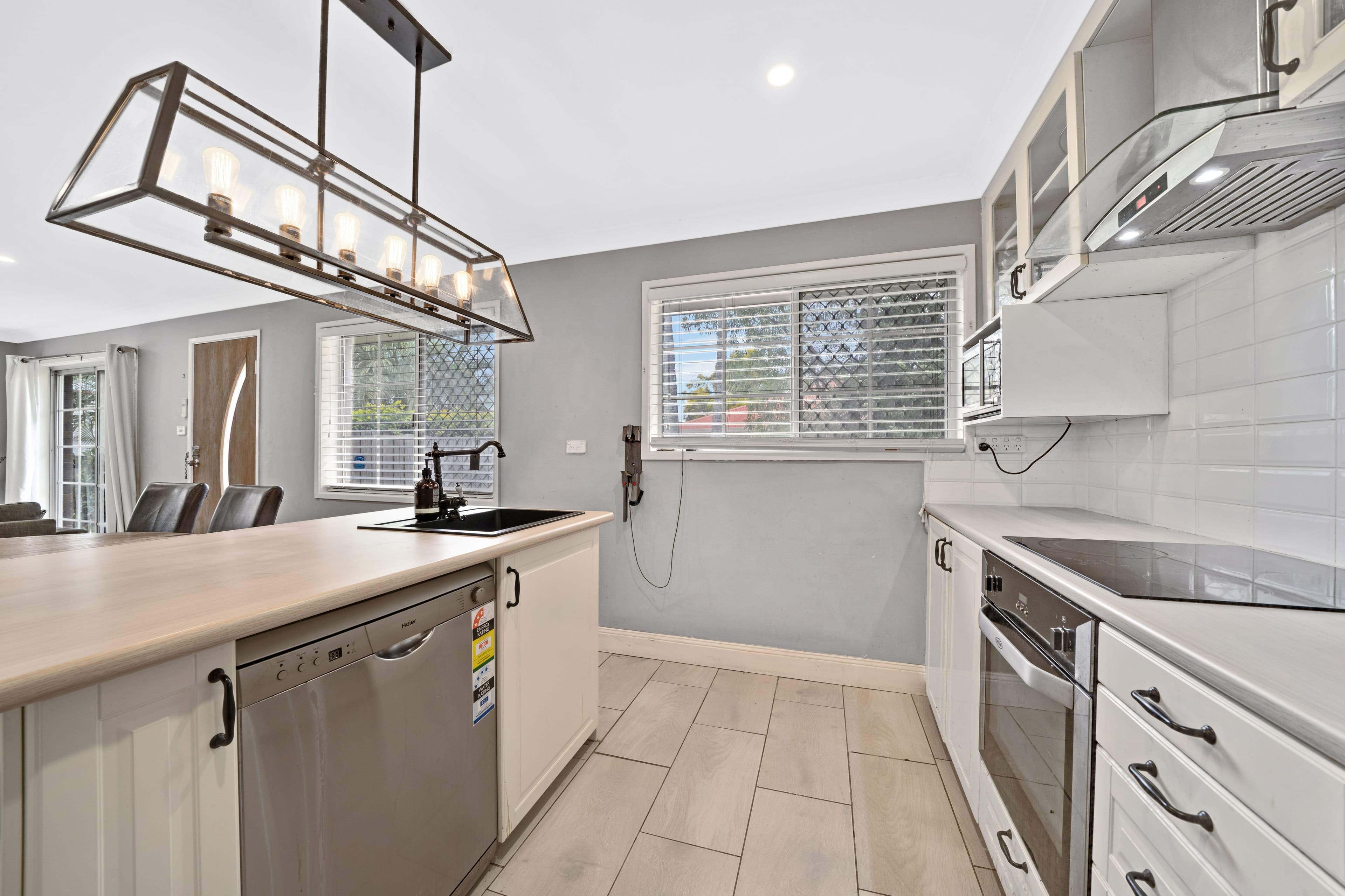 55 Park Road, Slacks Creek QLD 4127, Slacks Creek - Thumbnail 2
