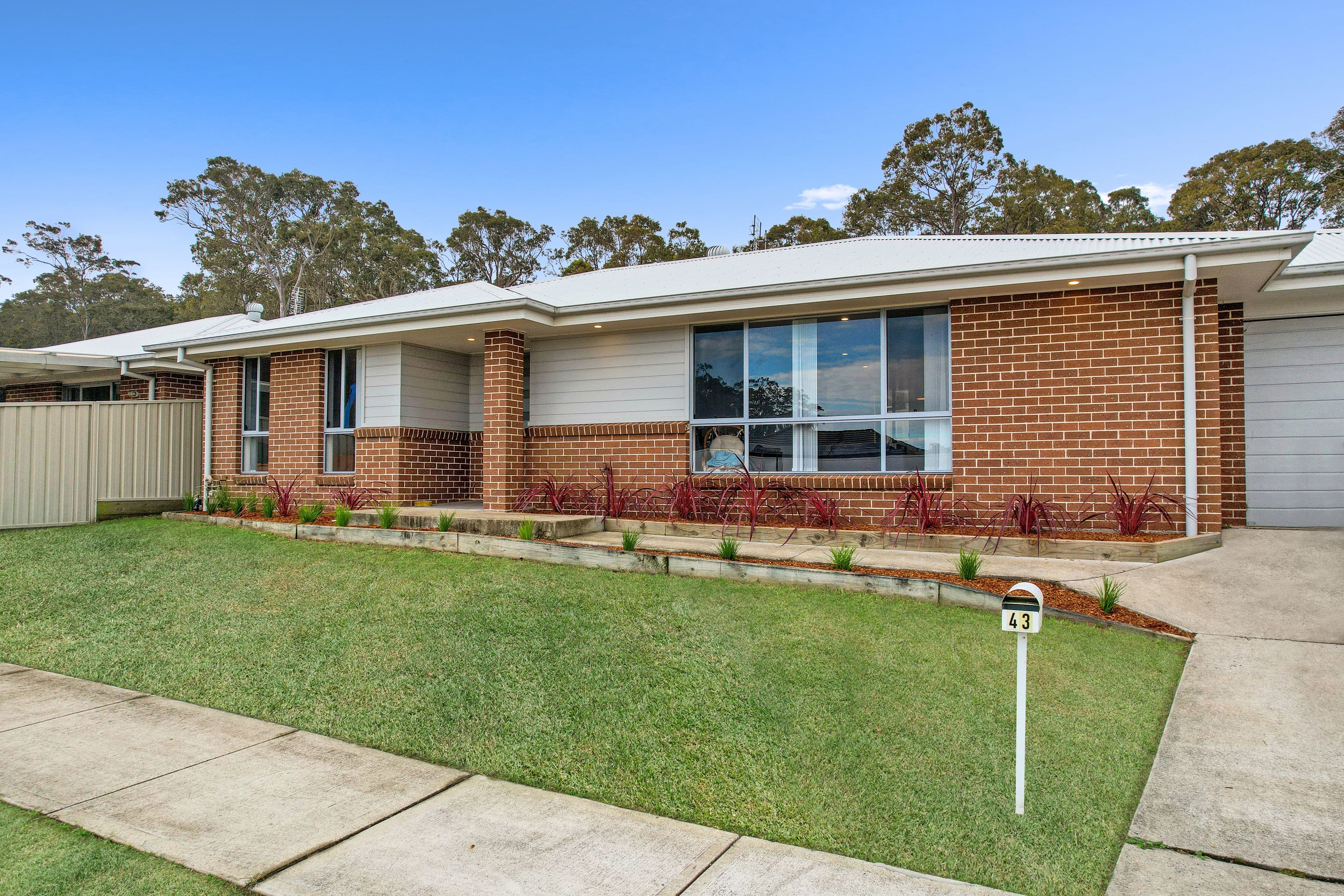 43 Figtree Boulevard, Wadalba NSW 2259, Wadalba - Image 1