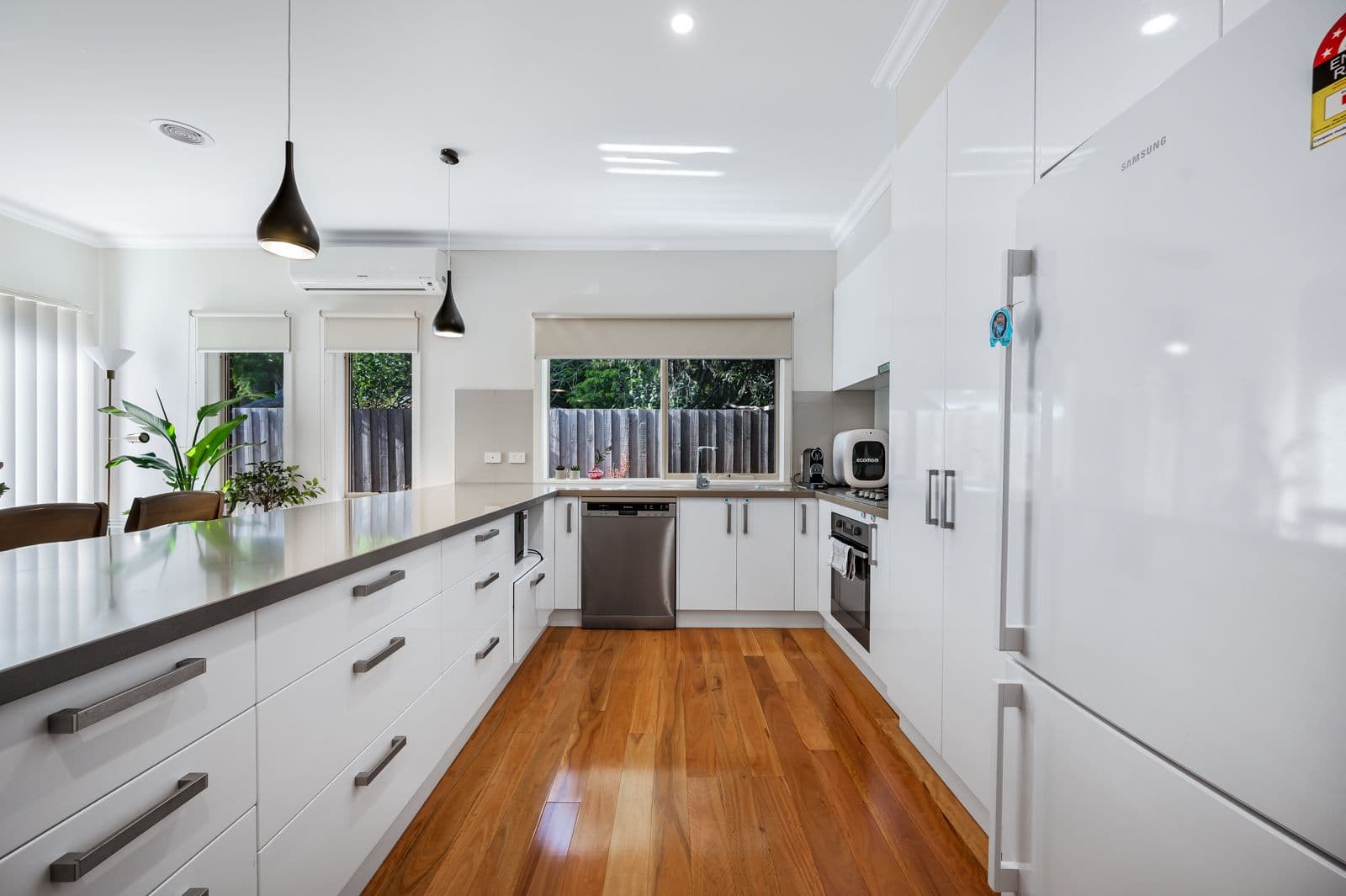 82 David Street North, Knoxfield VIC 3180, Knoxfield - Thumbnail 4