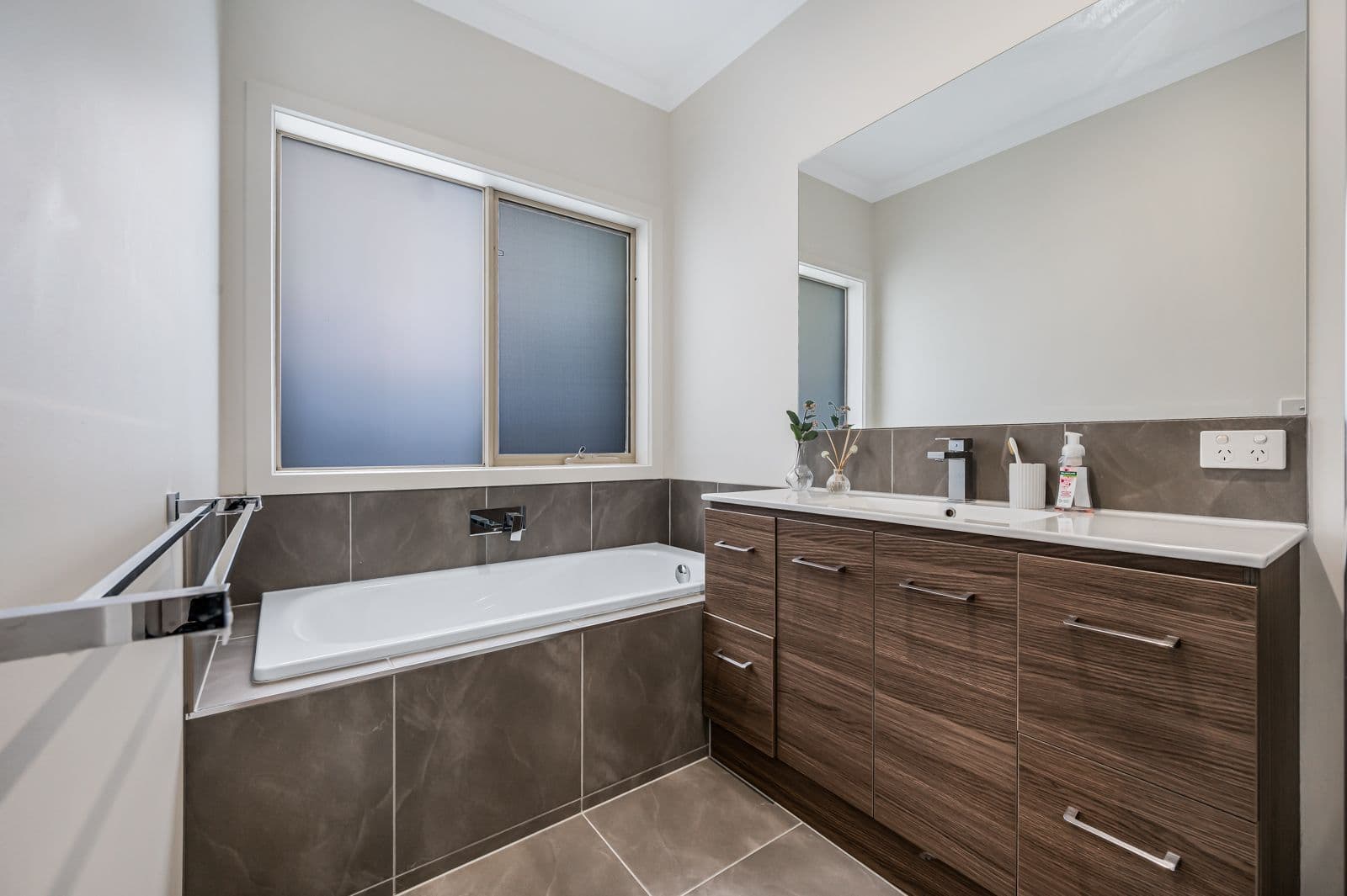 82 David Street North, Knoxfield VIC 3180, Knoxfield - Thumbnail 7