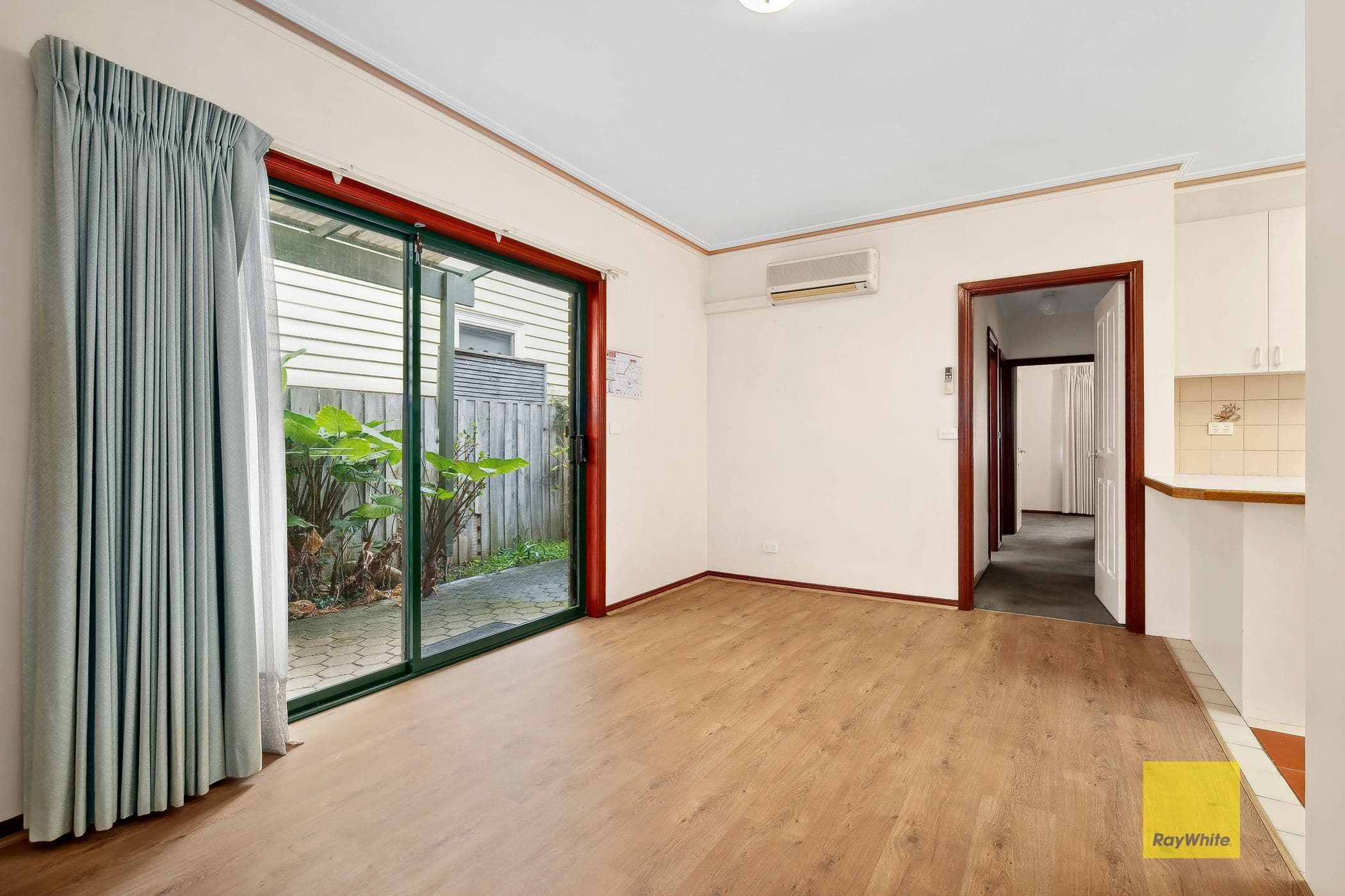 21 Catherine Street, Geelong West VIC 3218, Geelong West - Thumbnail 4