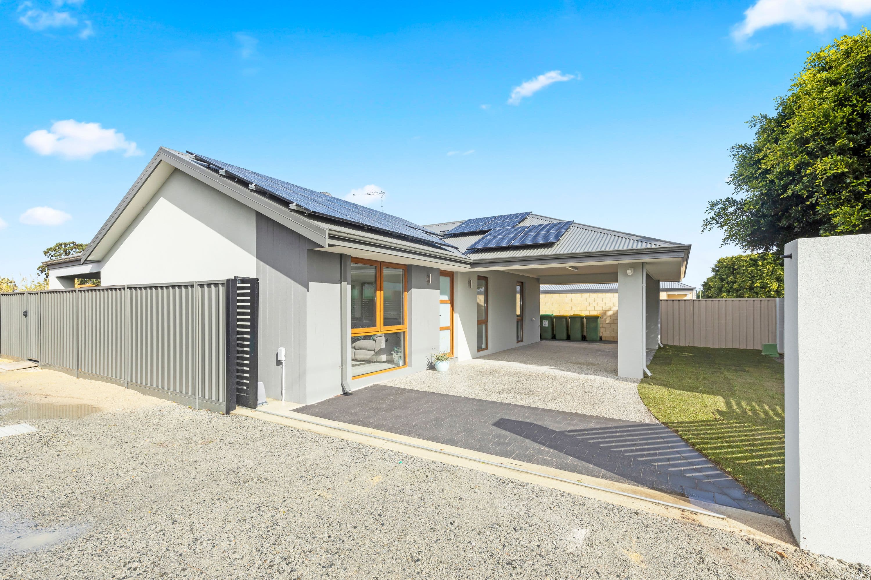 19 Colwyn Road, Bayswater WA 6053, Bayswater - Image 1