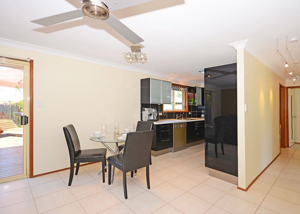 6 Capri Court, POINT VERNON QLD 4655, Point Vernon - Thumbnail 5
