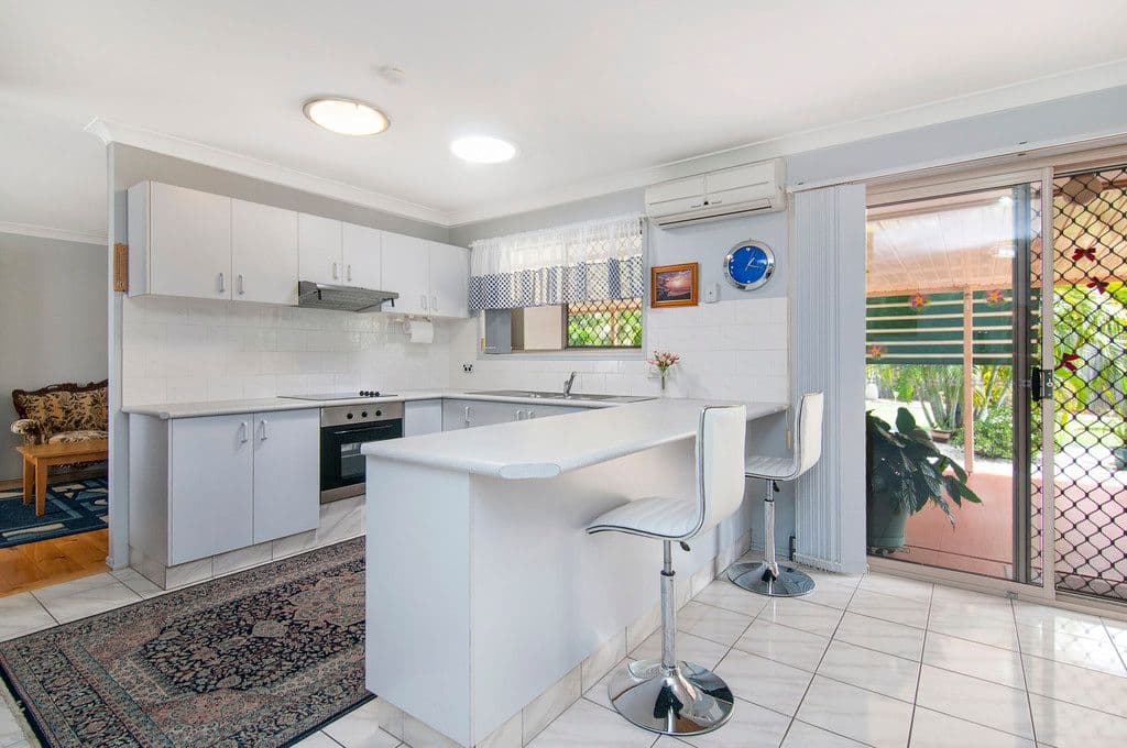 93 Federation Drive, HILLCREST QLD 4118, Hillcrest - Thumbnail 2