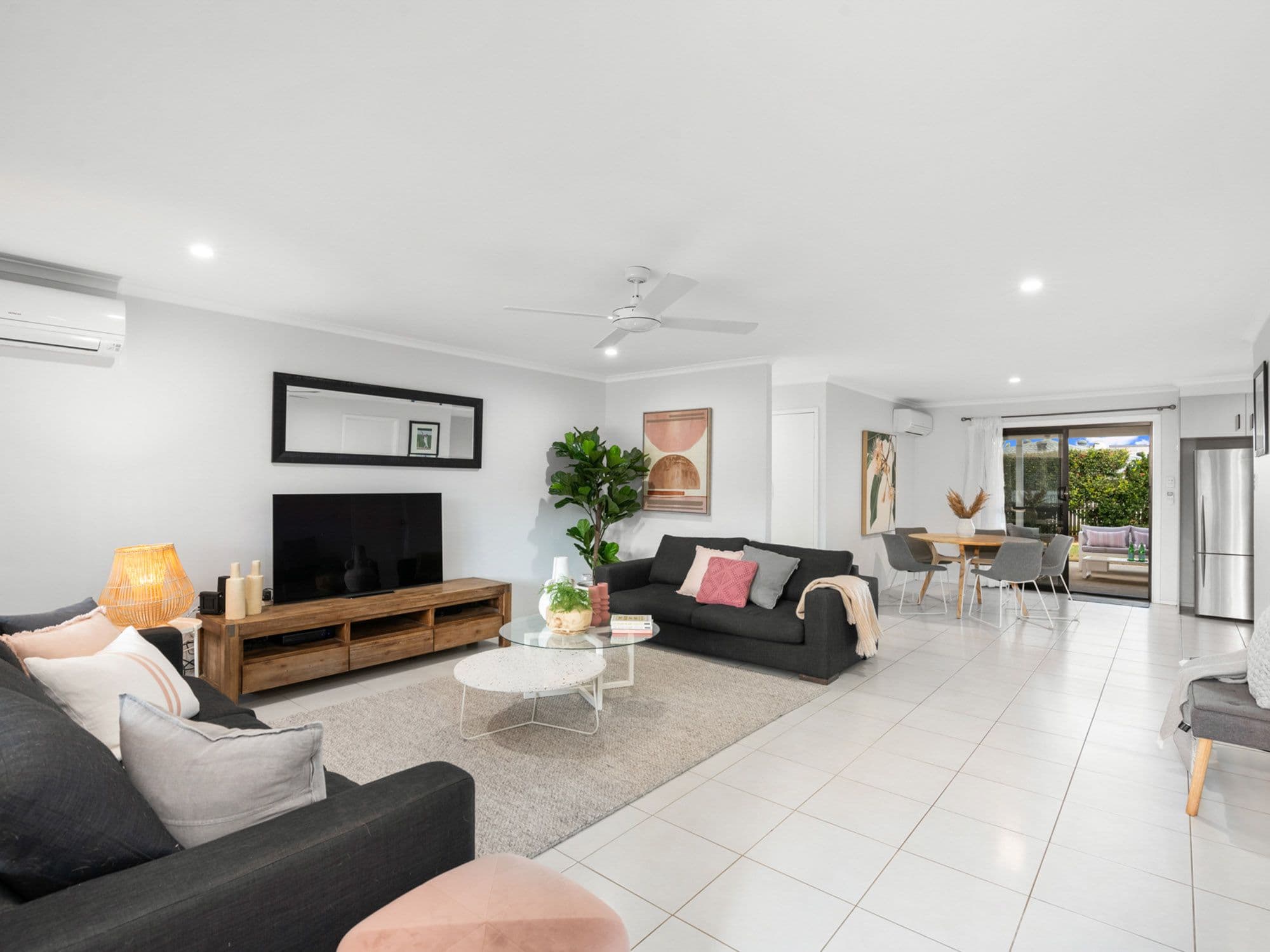 72 Greenmeadow Road, Mansfield QLD 4122, Mansfield - Thumbnail 2