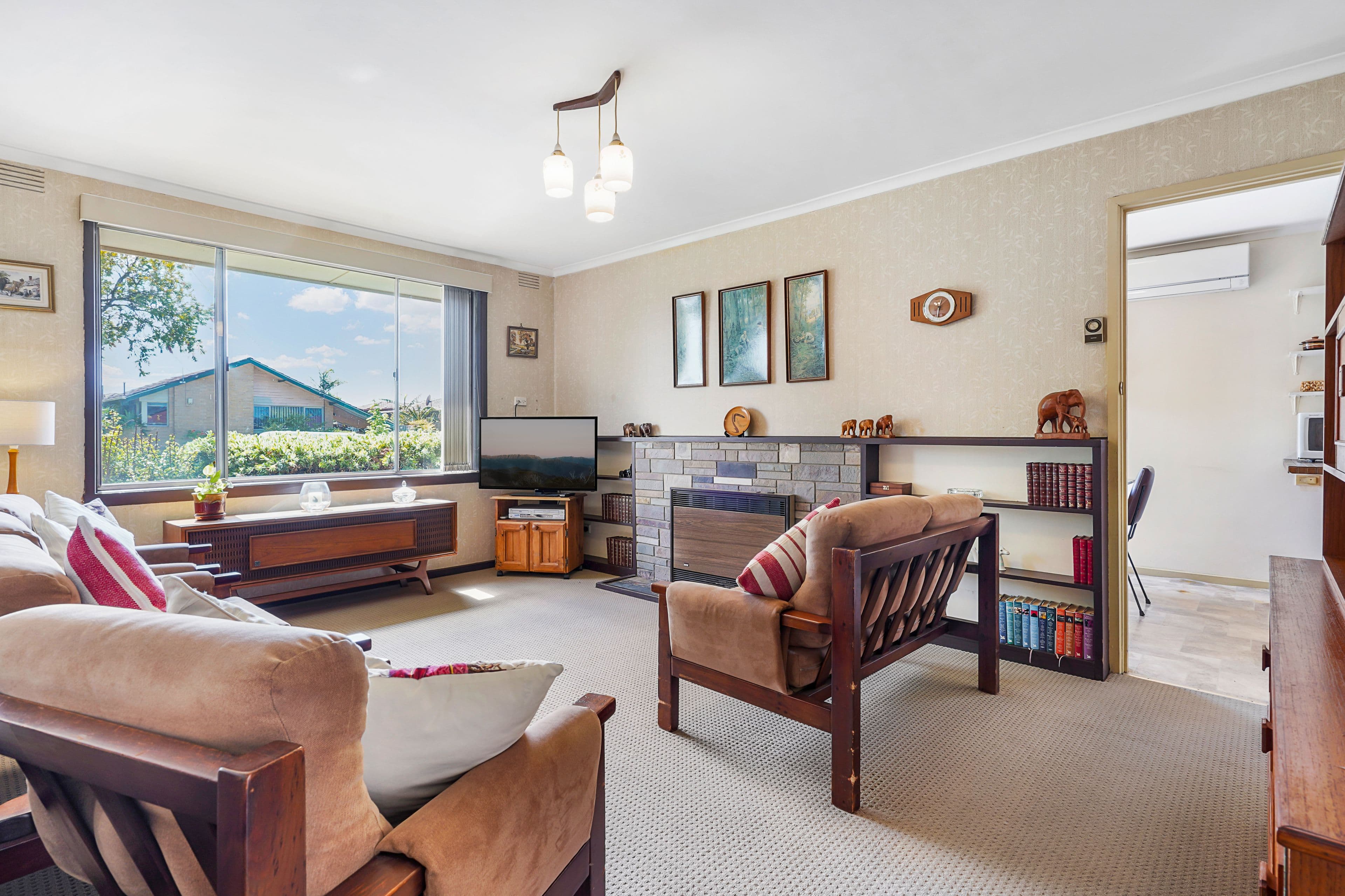 30 Gwent Street, Springvale South VIC 3172, Springvale South - Thumbnail 2