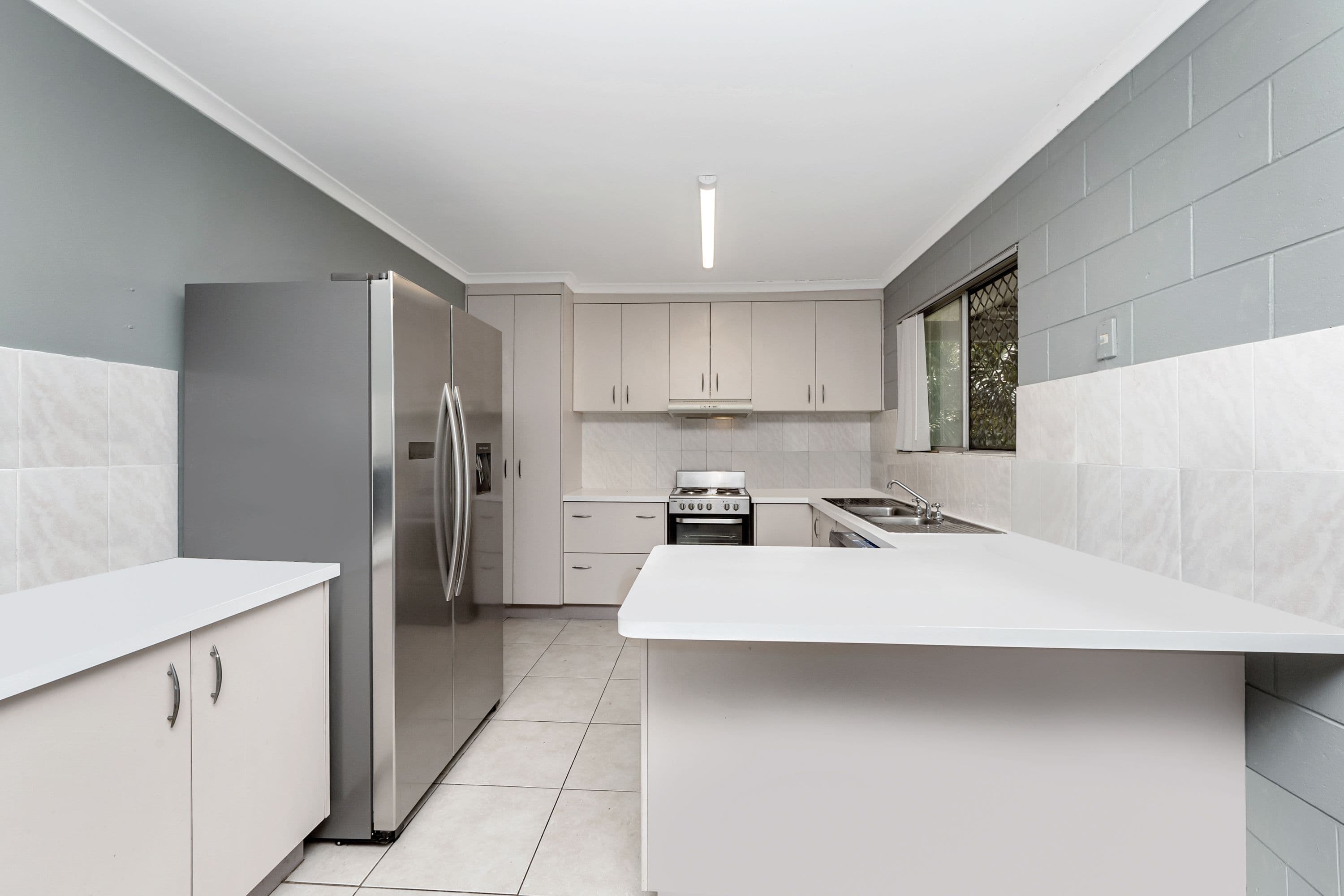 1 Sharon Crescent, Kelso QLD 4815, Kelso - Thumbnail 2