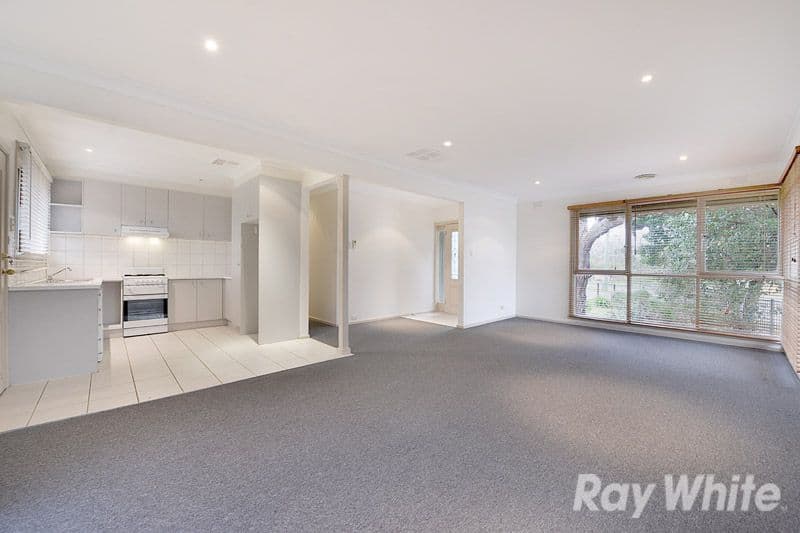 35 Westham Crescent, BAYSWATER VIC 3153, Bayswater - Thumbnail 2