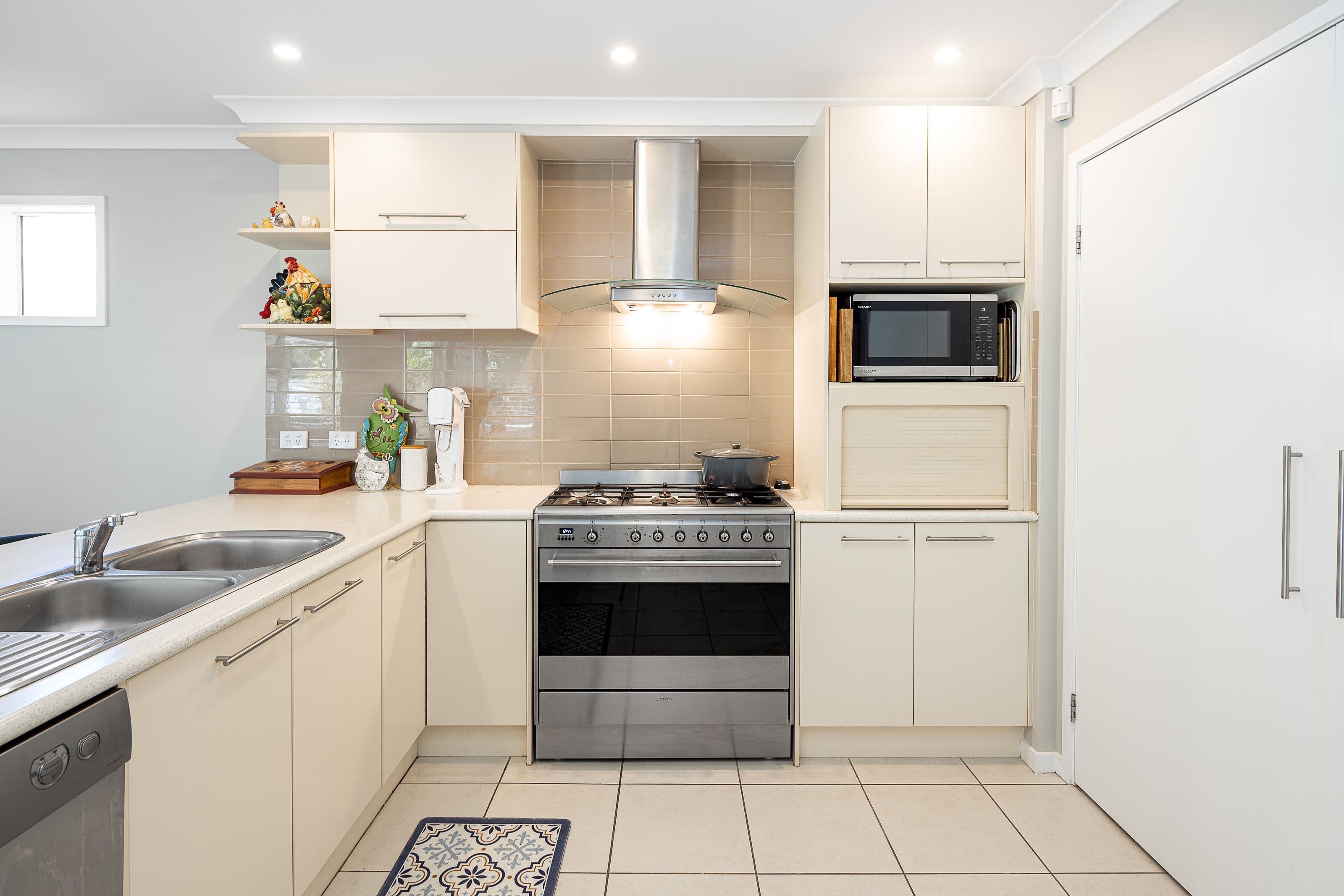 26 Garnet Street, Scarborough QLD 4020, Scarborough - Thumbnail 4