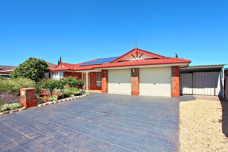 16 Glastonbury Way, CRAIGMORE SA 5114, Craigmore - Thumbnail 2