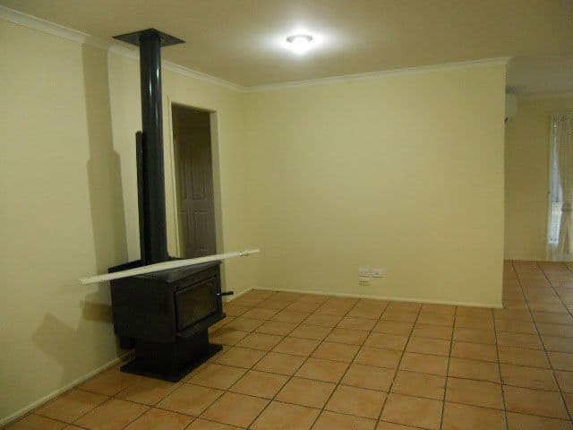 7 Pioneer Way, Pittsworth QLD 4356, Pittsworth - Thumbnail 5