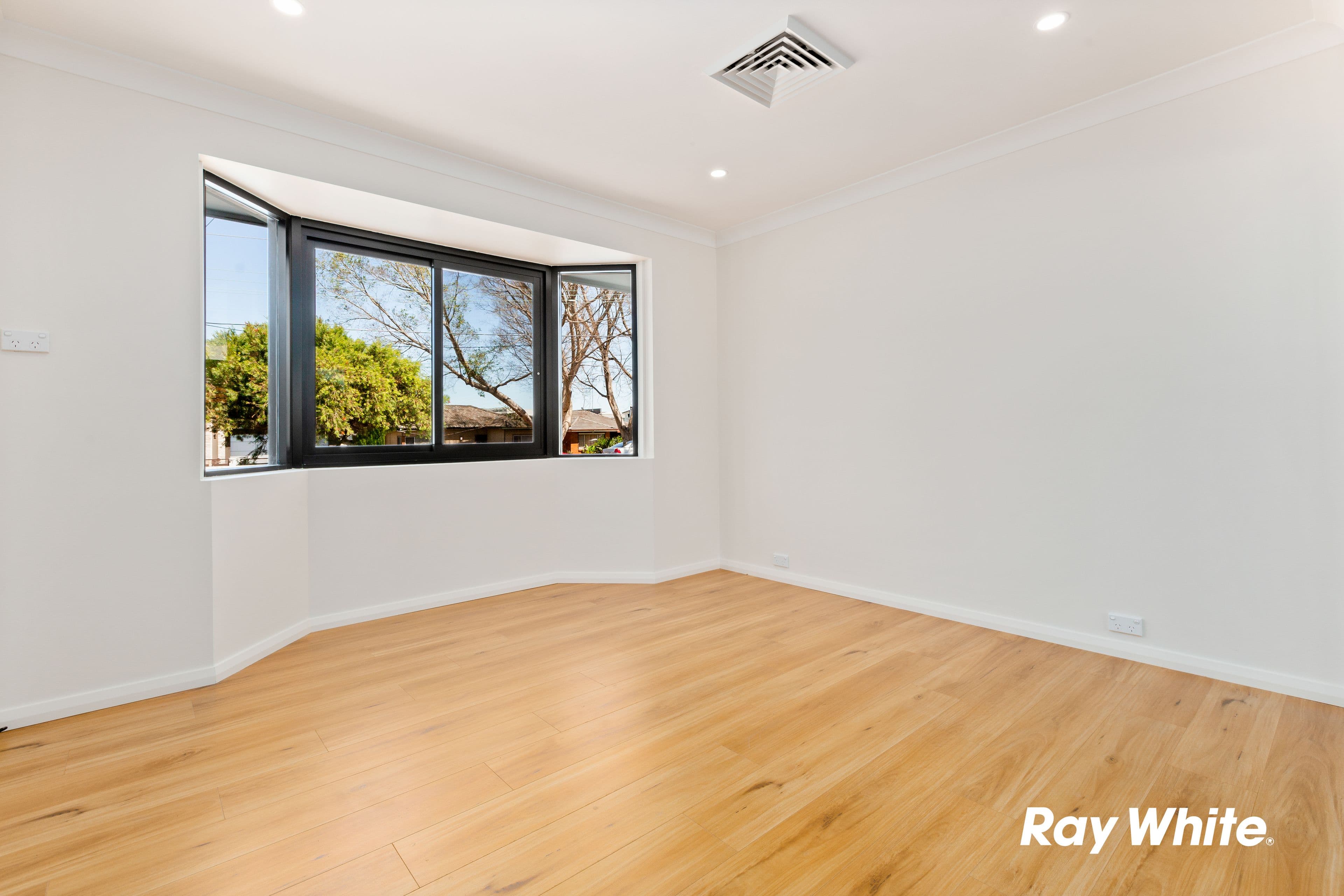 5 Stewart Avenue, Blacktown NSW 2148, Blacktown - Thumbnail 7
