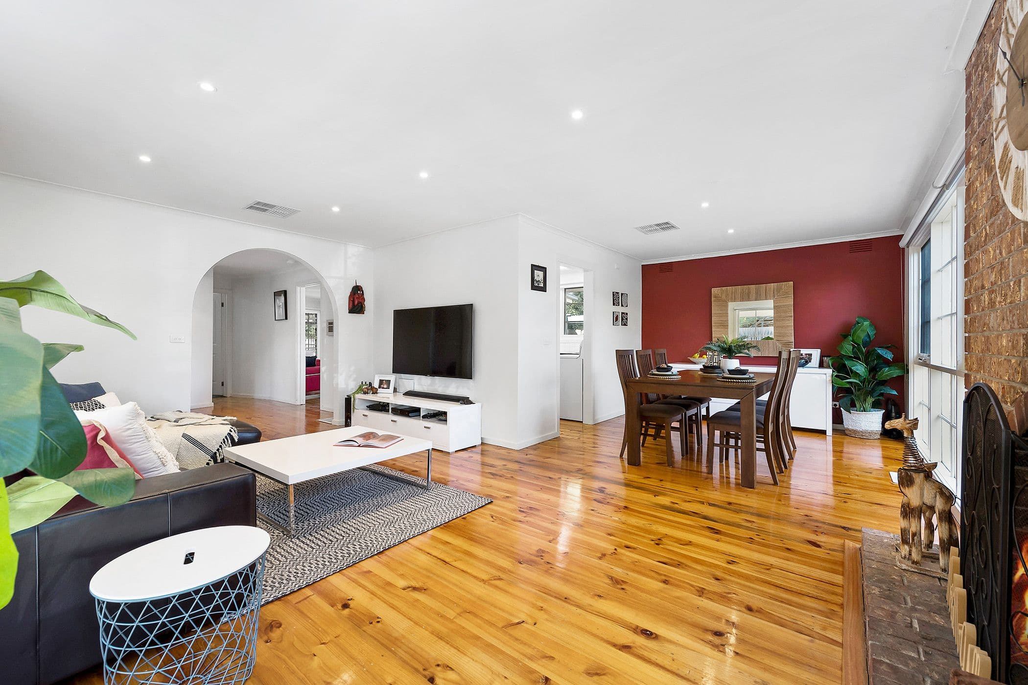 10 Furneaux Court, Frankston VIC 3199, Frankston - Thumbnail 2