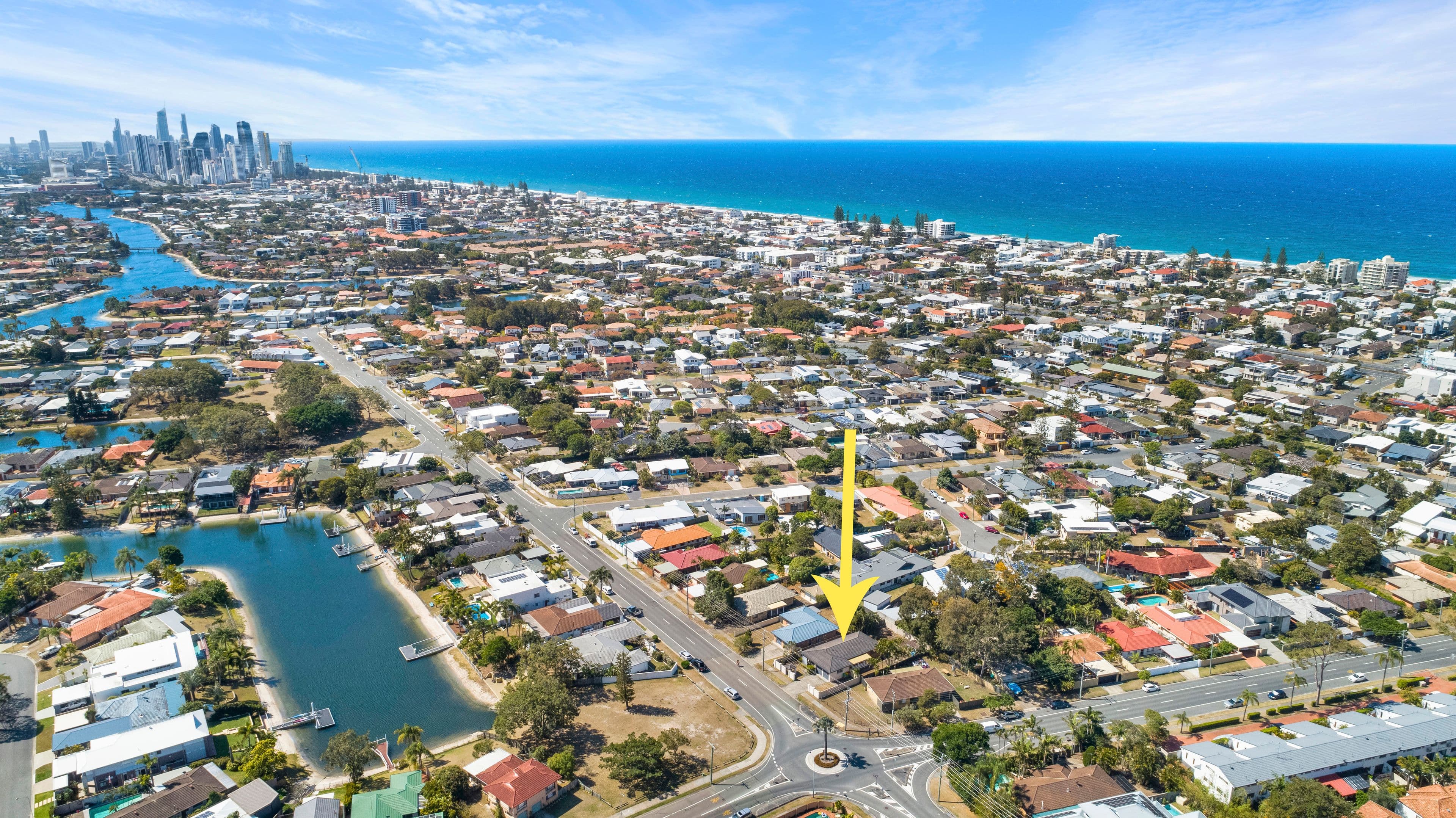 39 Alec Avenue, Mermaid Waters QLD 4218, Mermaid Waters - Image 1