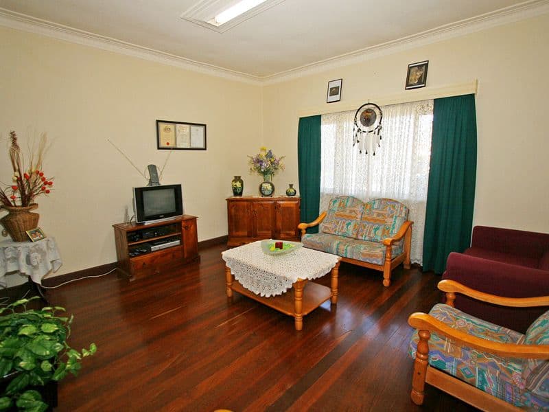 100 Second Avenue, BASSENDEAN WA 6054, Bassendean - Thumbnail 3