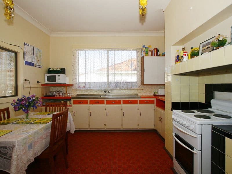 100 Second Avenue, BASSENDEAN WA 6054, Bassendean - Thumbnail 5