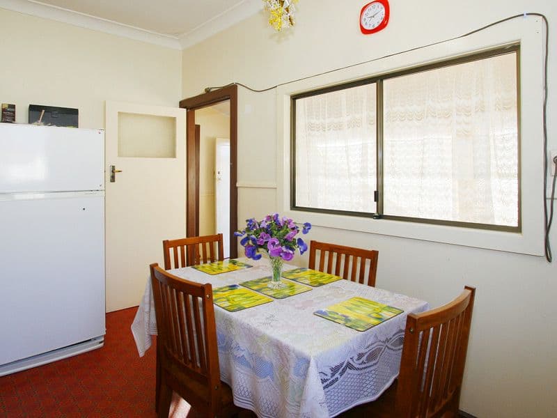 100 Second Avenue, BASSENDEAN WA 6054, Bassendean - Thumbnail 7