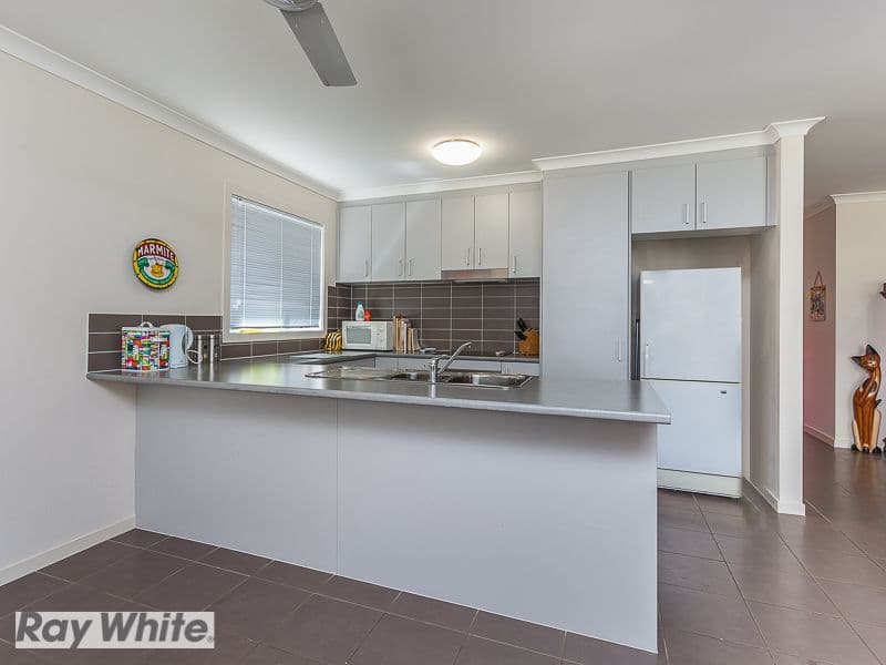 69 Daintree Circuit, North Lakes QLD 4509, North Lakes - Thumbnail 2