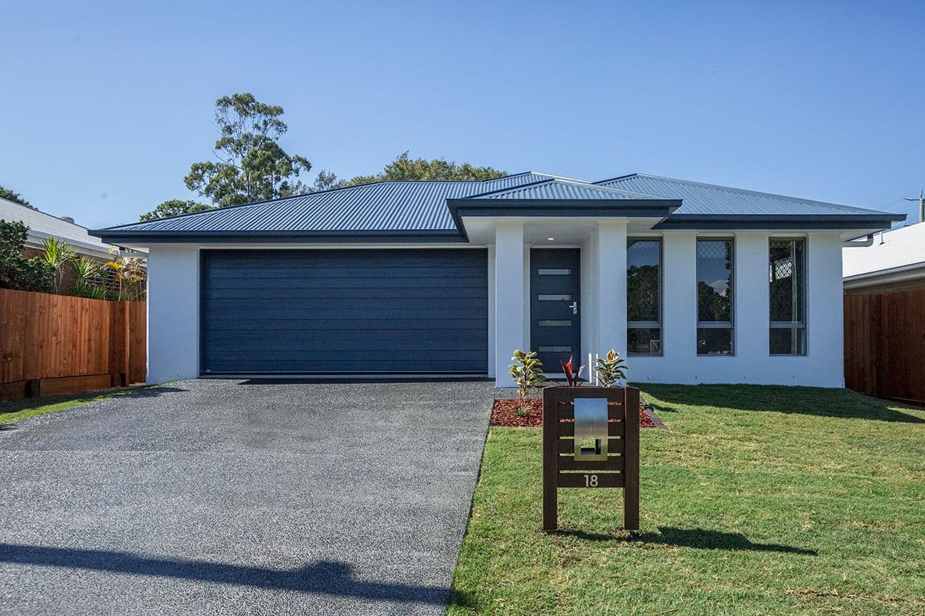 18 Molloy Street, Silkstone QLD 4304, Silkstone - Image 1