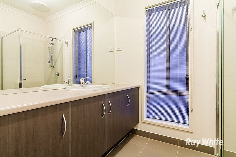 46 Connewara Crescent, Clyde North VIC 3978, Clyde North - Thumbnail 7
