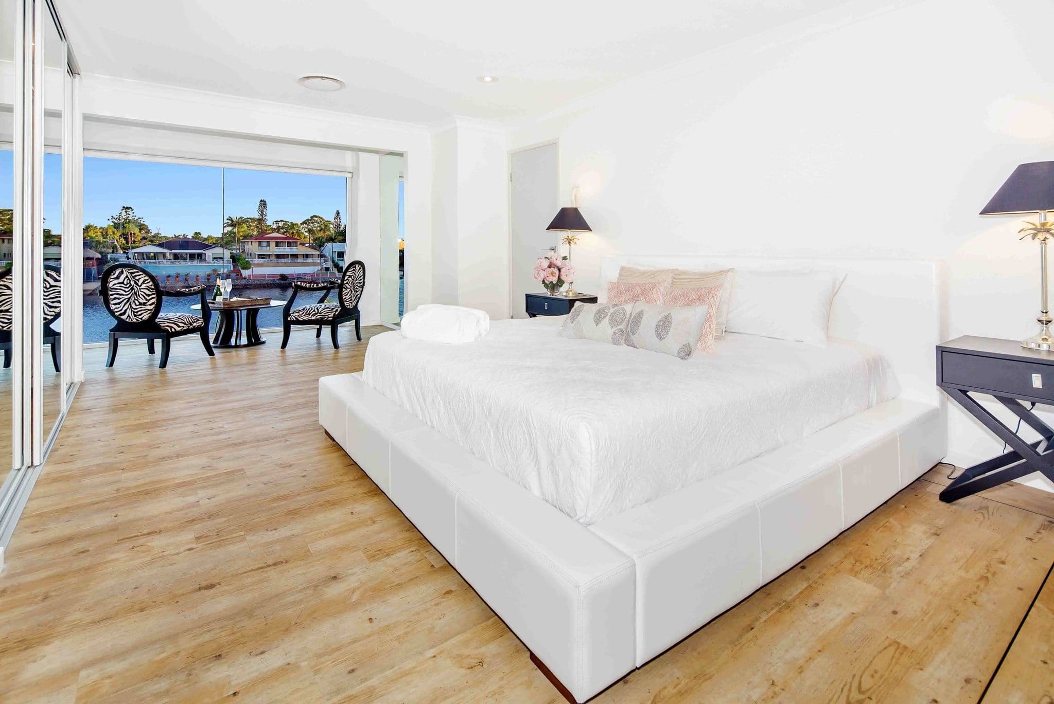 5 Volante Crescent, Mermaid Waters QLD 4218, Mermaid Waters - Thumbnail 4