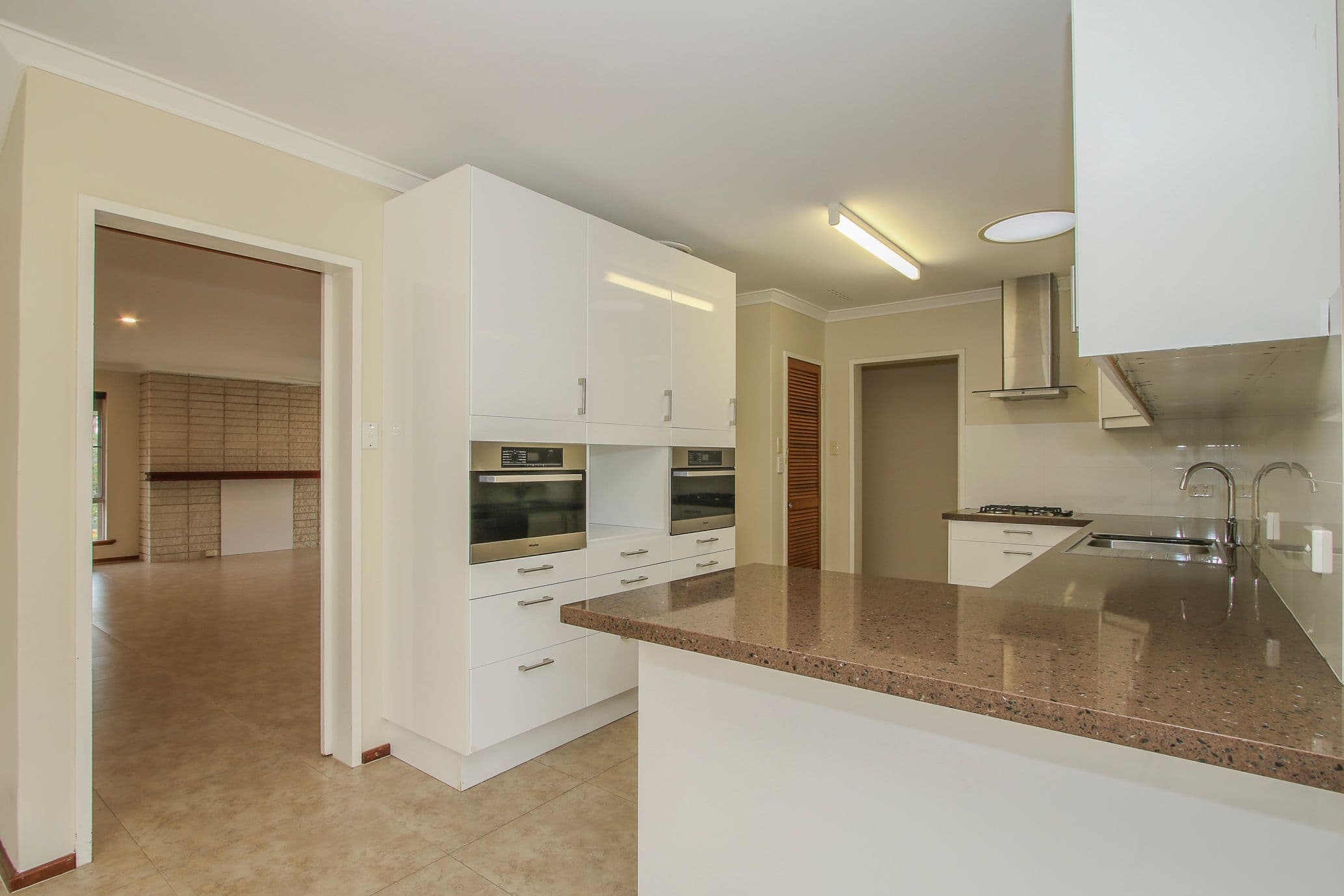 11 Myaree Way, Duncraig WA 6023, Duncraig - Thumbnail 7