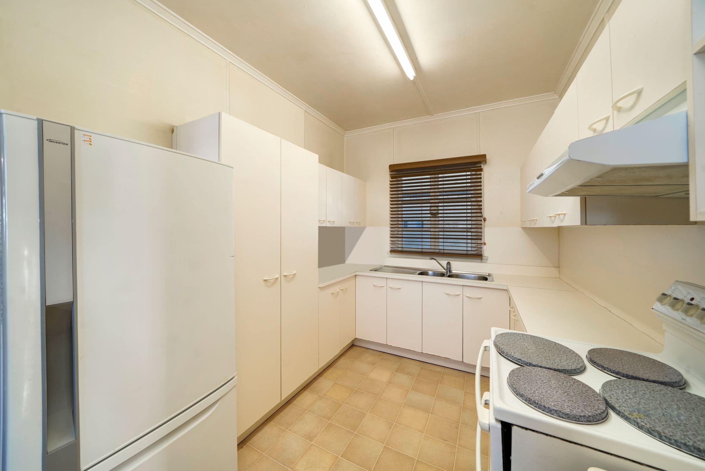 2 Keenan Street, Margate QLD 4019, Margate - Thumbnail 4