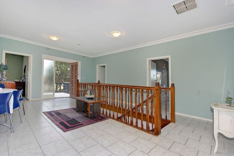 61 Scotsburn Avenue, OAKLEIGH SOUTH VIC 3167, Oakleigh South - Thumbnail 5