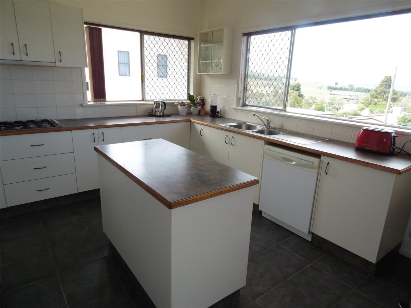 2 Panorama Crescent, Parkes - Thumbnail 2