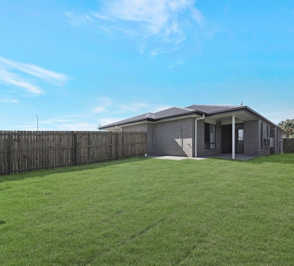 8 Pelham Street, Logan Reserve QLD 4133, Logan Reserve - Thumbnail 3