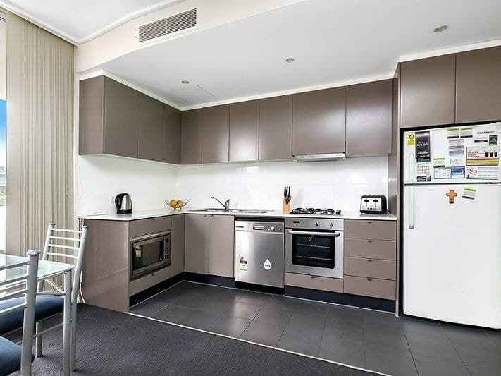 340/30-46 Baywater Drive, Wentworth Point - Thumbnail 3