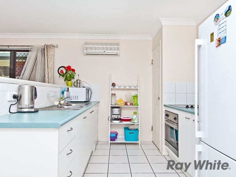 18 Garney Street, Redcliffe QLD 4020, Redcliffe - Thumbnail 5