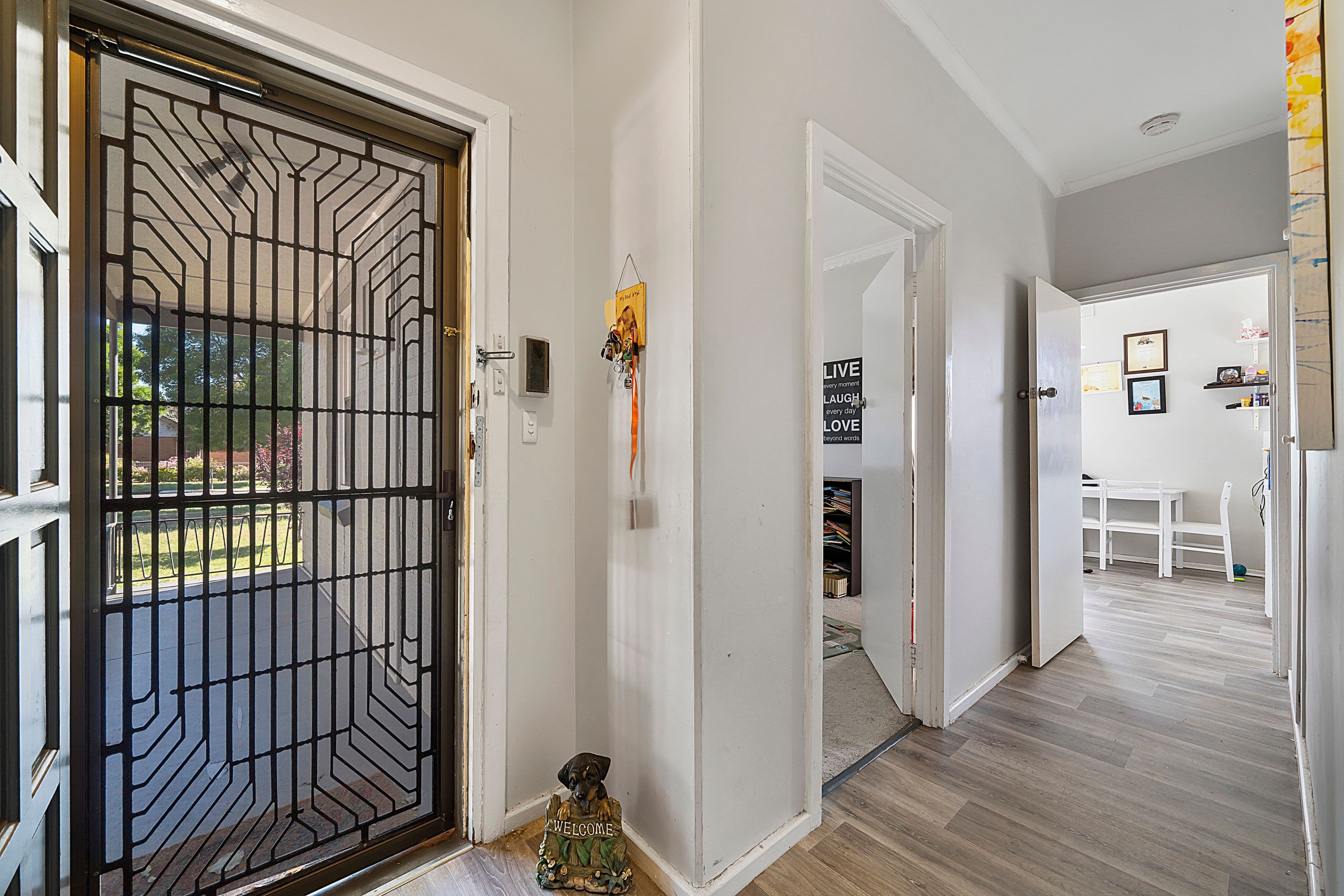 215 Woodford Road, Elizabeth North SA 5113, Elizabeth North - Thumbnail 4