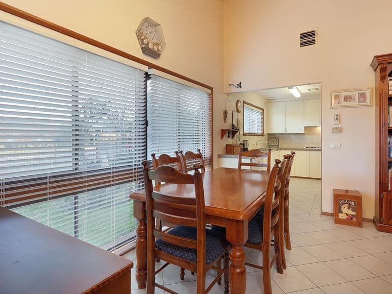558 Logan Road, NORTH ALBURY NSW 2640, North Albury - Thumbnail 6