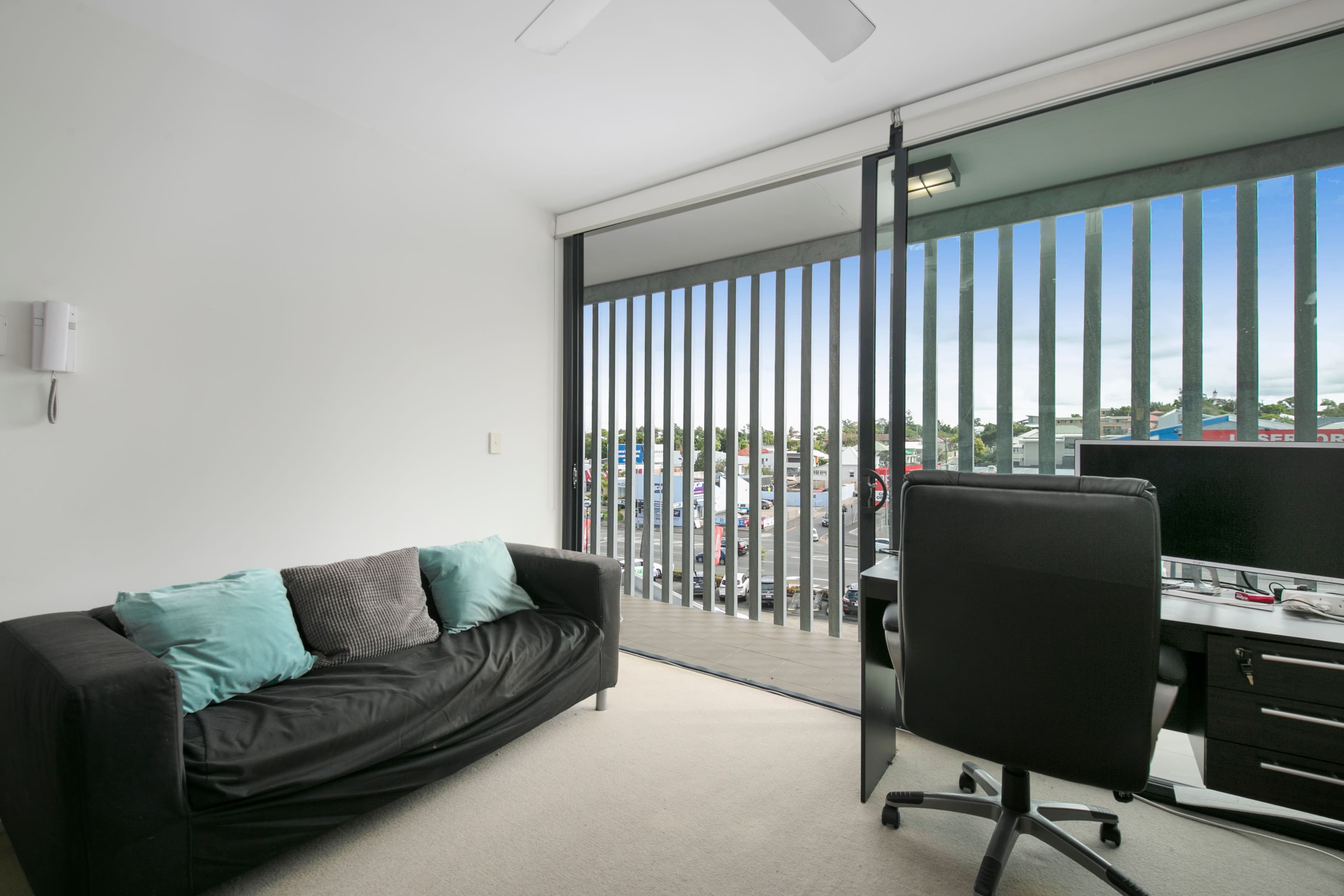 77 Jurgens Street, Woolloongabba QLD 4102, Woolloongabba - Image 1