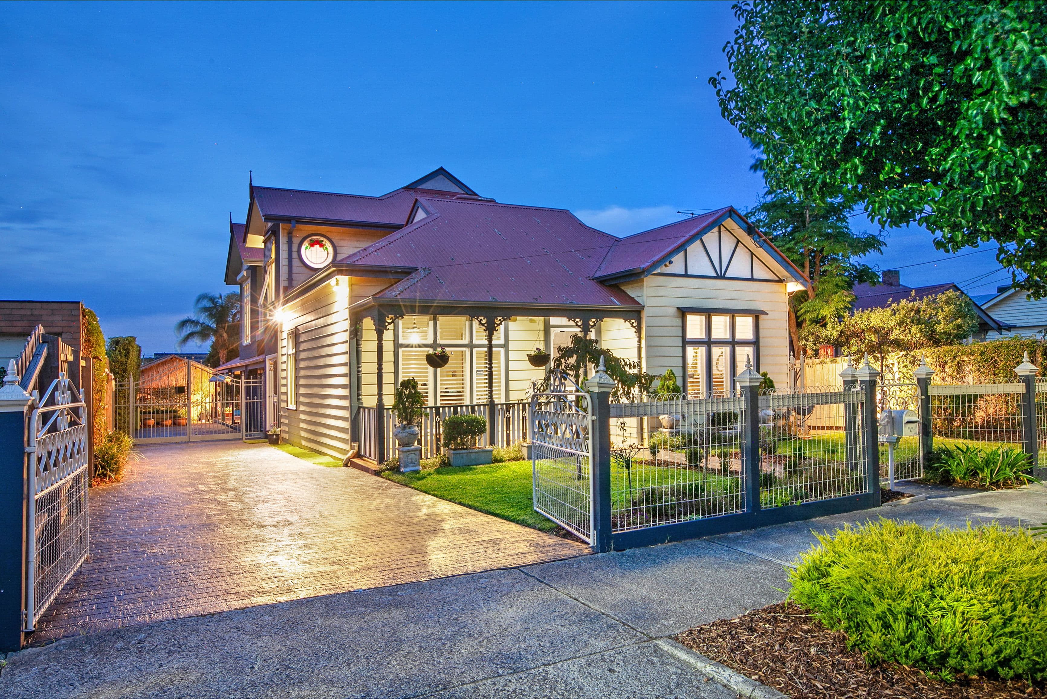 90 Thackeray Road, Reservoir VIC 3073, Reservoir - Thumbnail 2