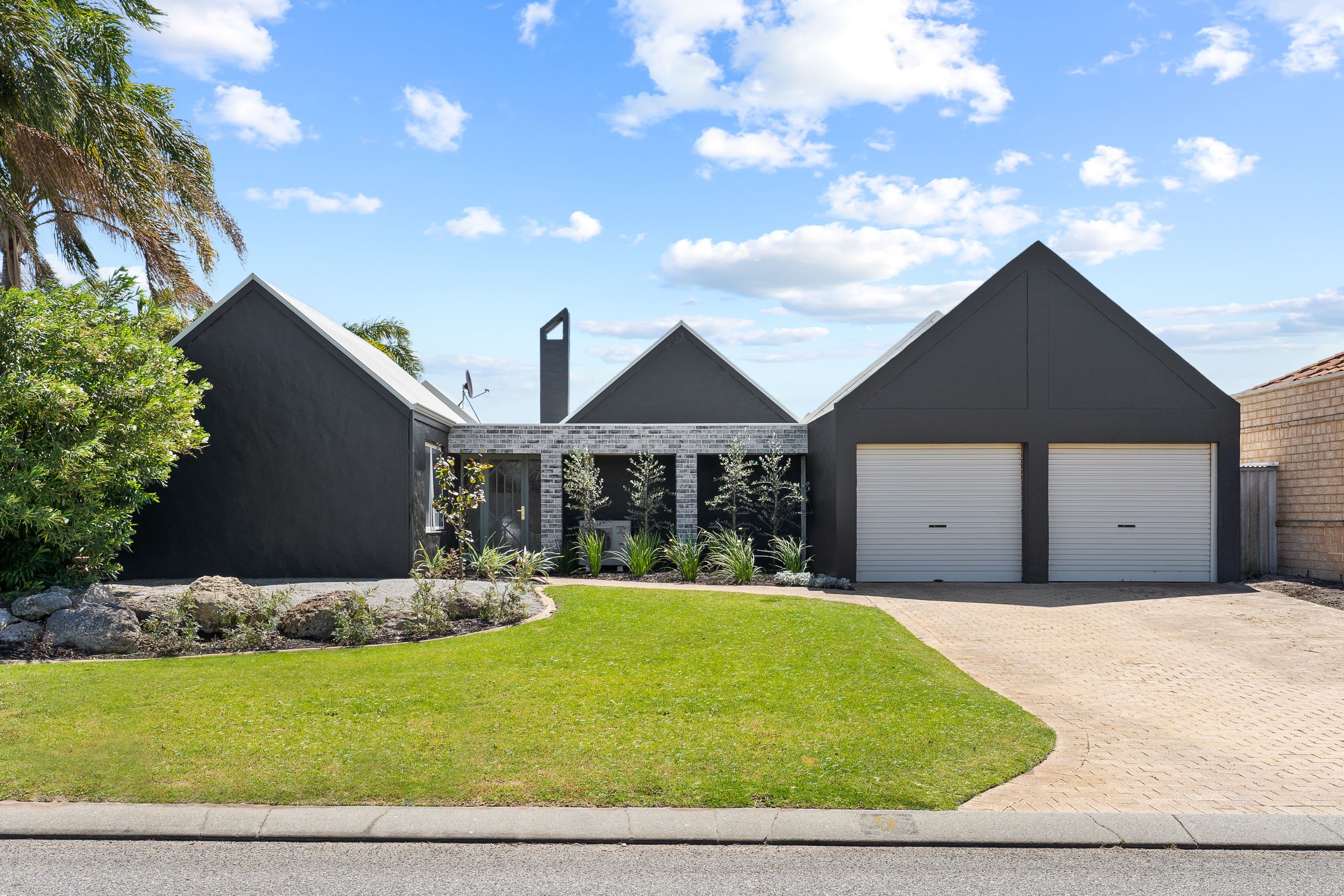 9 Cumberland Way, Waikiki WA 6169, Waikiki - Image 1