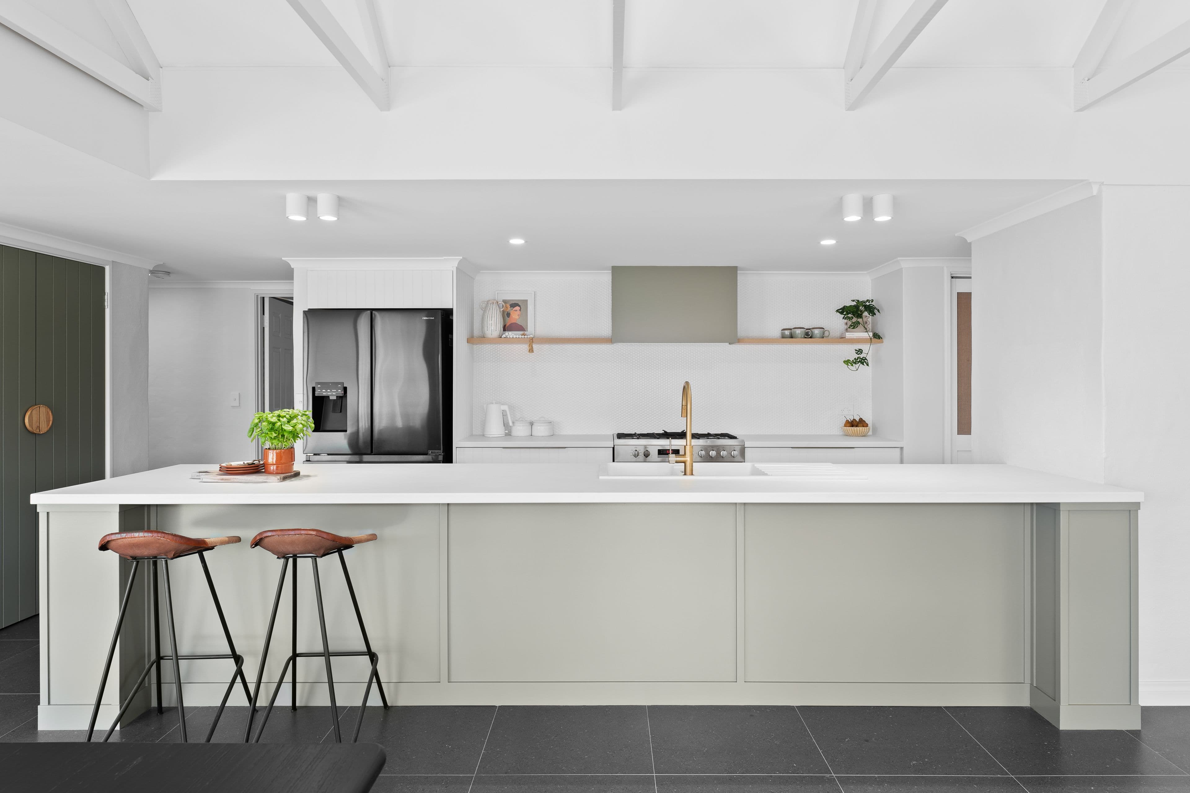 9 Cumberland Way, Waikiki WA 6169, Waikiki - Thumbnail 2