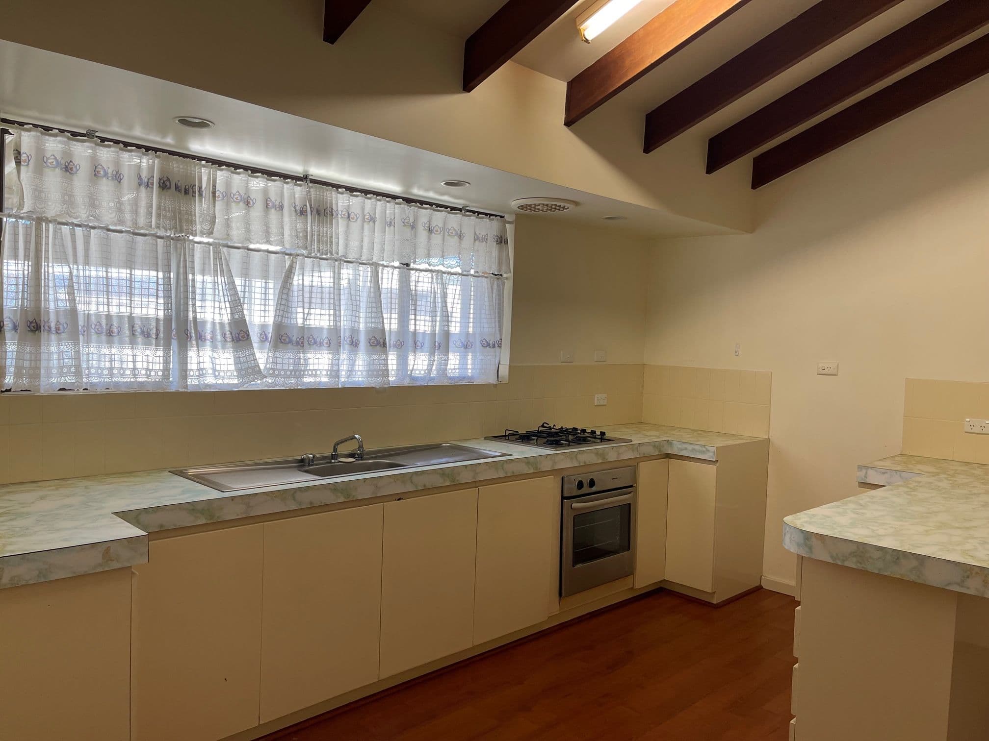 5 Irwin Crescent, Dongara WA 6525, Dongara - Thumbnail 4