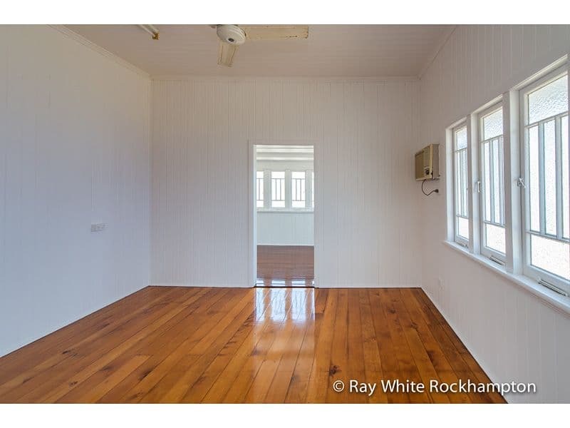 113 Livingstone Street, BERSERKER QLD 4701, Berserker - Thumbnail 8