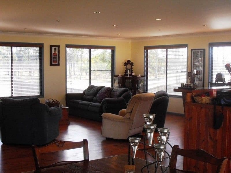 27 Millis Way, NANANGO QLD 4615, Nanango - Thumbnail 7