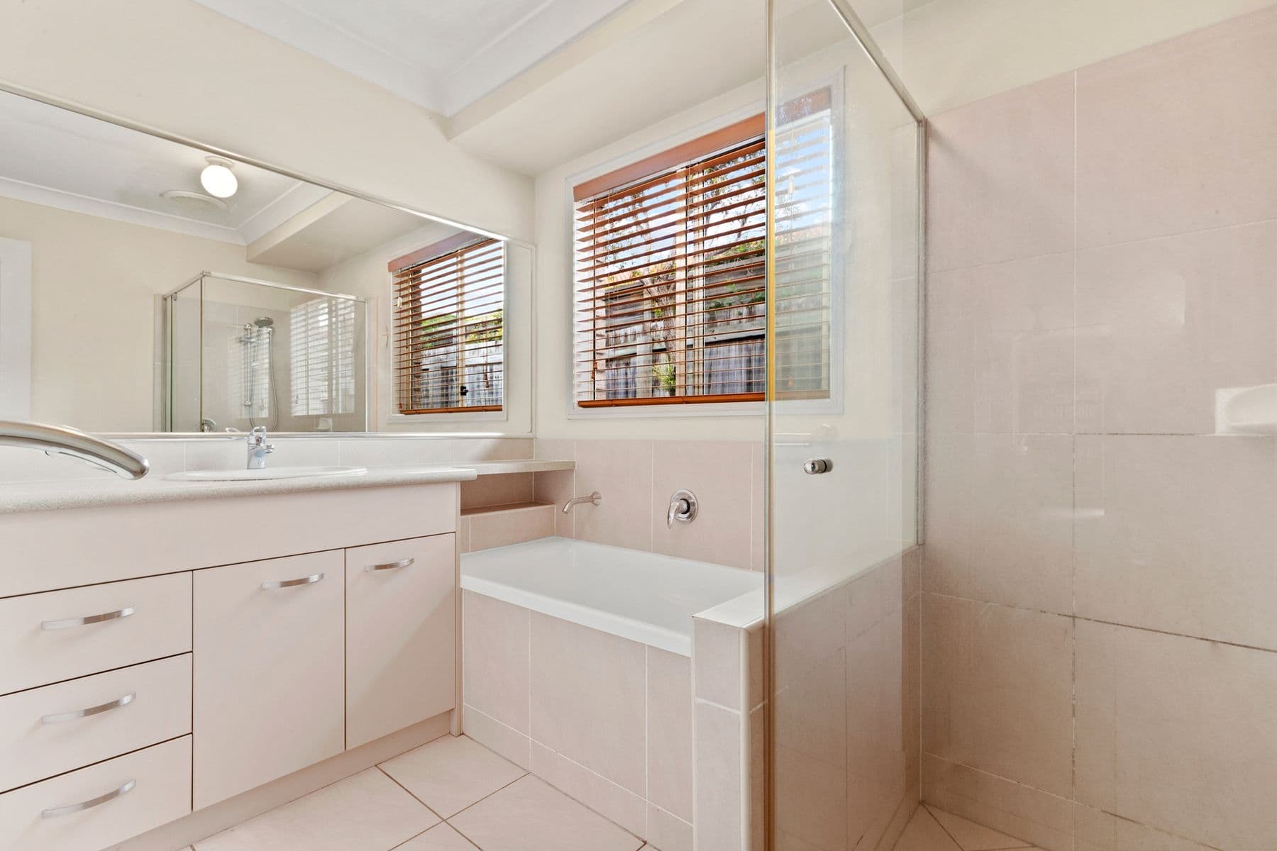 13 Rowan Street, Heathwood QLD 4110, Heathwood - Thumbnail 7