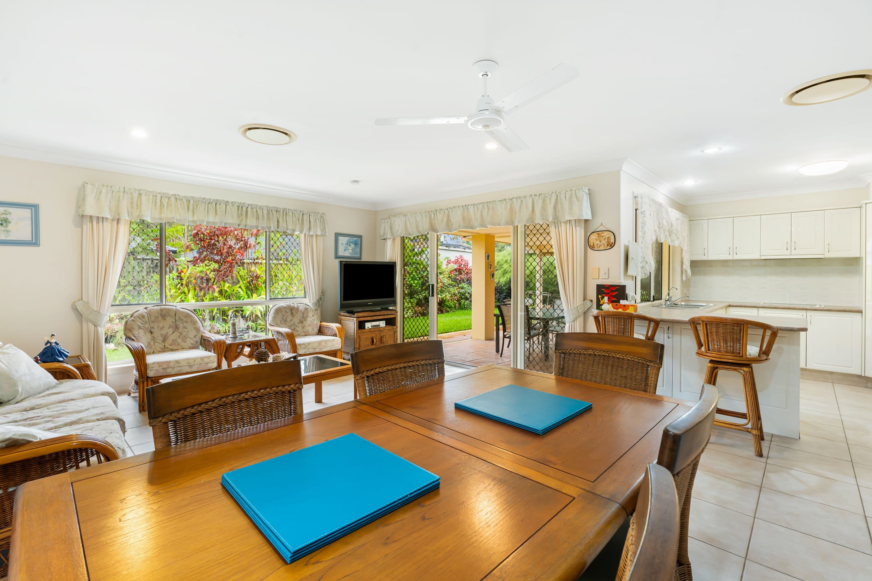15 Lanai Drive, Burleigh Waters QLD 4220, Burleigh Waters - Thumbnail 6