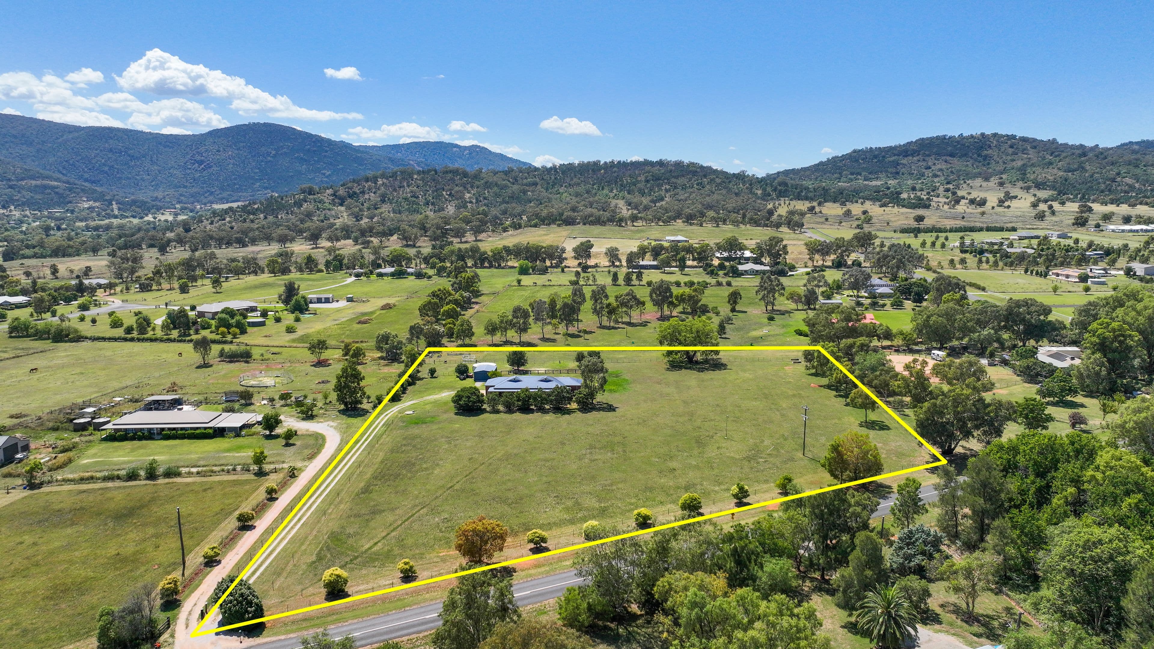 872 Moore Creek Road, Tamworth NSW 2340, Moore Creek - Thumbnail 2
