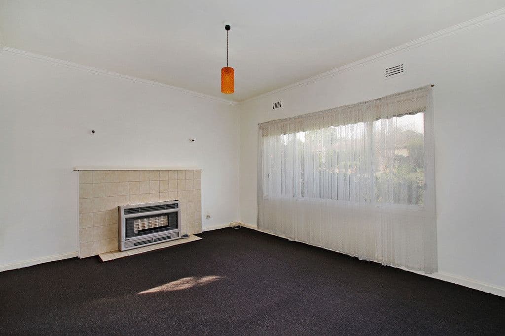 22 GLENDALE Court, KILSYTH VIC 3137, Kilsyth - Thumbnail 4