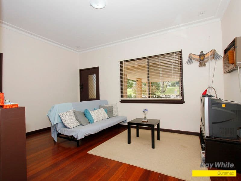 38a Morris Road, INNALOO WA 6018, Innaloo - Thumbnail 2